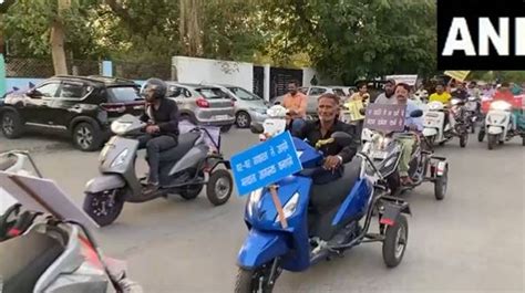 Specially-abled people hold rally in Indore to raise voter awareness