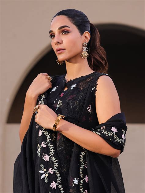 Elva | 3Pc Unstitched – Nour