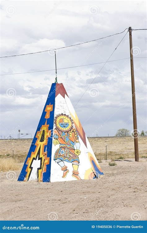 Tipi, American Indian Tents In Capitol Reef National Park Editorial ...