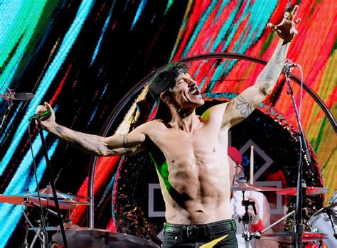 Red Hot Chili Peppers 2022 Live