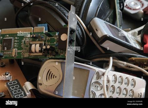 Old Technology Devices 的图像结果