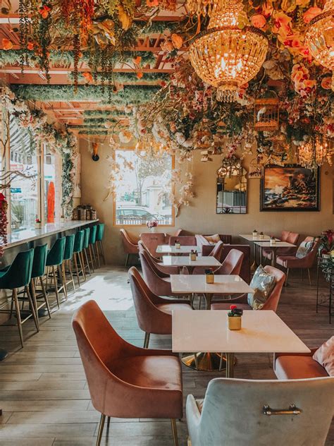 TOP Coffee Shops In Santa Ana - NEAR You!