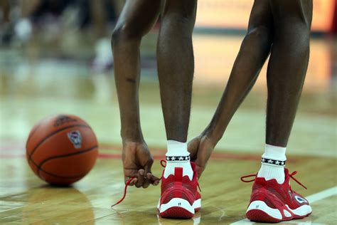 How Big is the Average NBA Player’s Shoe Size? | Hoops Addict