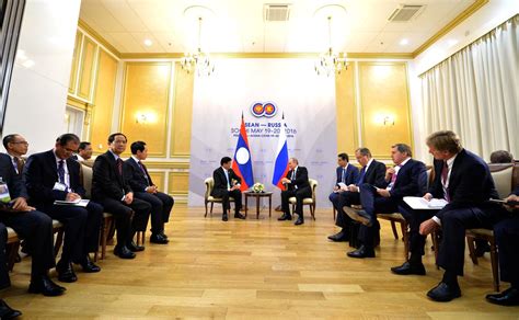 Meeting with Prime Minister of Lao People's Democratic Republic Thongloun Sisoulith • President ...