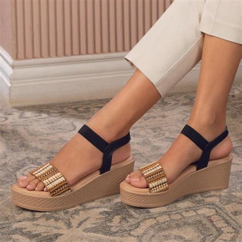 Latest women shoes | Casual and formal sandals for women