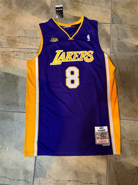 Kobe Bryant Lakers Jersey Autographed In Person Authentication 10022588 ...