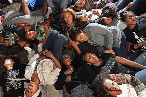 Ferguson riots and US protests following Michael Brown shooting cop ...