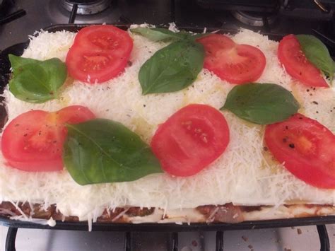 Jamie Oliver Lasagne.. An old favourite   Lasagne recipes  