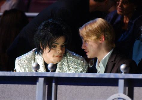 What Has Macaulay Culkin Said About Michael Jackson? | POPSUGAR ...