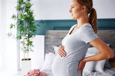 Cloudy Urine During Pregnancy: 6 Causes, Diagnosis & Treatment