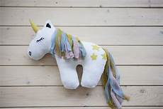 unicorn malvorlagen kostenlos runter baldachin aus t 252 ll und popelin plus einhorn schmusetier unicorn malvorlagen kostenlos runter baldachin aus t 252 ll und popelin plus einhorn schmusetier