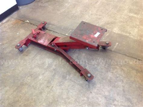 Heavy duty vehicle jack | GovDeals