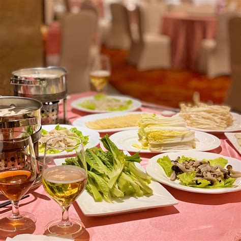 HOWARD JOHNSON TIANYUAN RESORT JIUZHAIGOU (Zhangzha) - Hotel Reviews ...