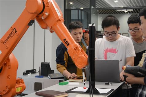 广东省职业院校教师工业机器人应用与维护技巧提升专项培训圆满结束