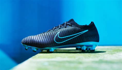 耐克发布“火与冰”Mercurial Flyknit Ultra - 球鞋 - 足球鞋足球装备门户_ENJOYZ足球装备网