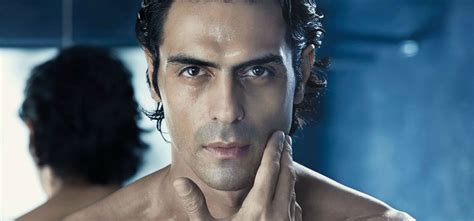 5 Reasons For Acne In Men And How To Deal With Them