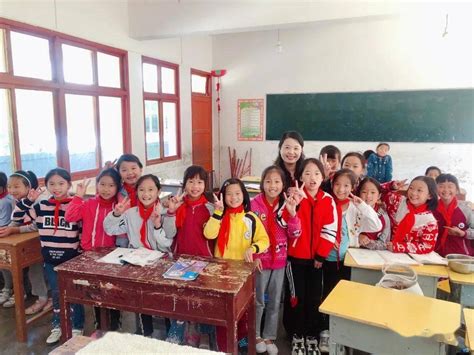 【教师风采】大山深处，这位杭州支教女教师的发言感动了许多人-搜狐大视野-搜狐新闻