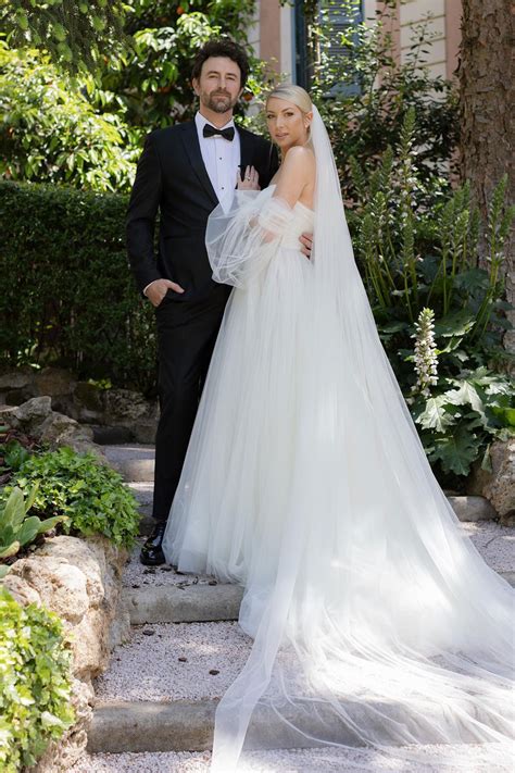 Scheana Shay attends Hannah Berner's wedding after Stassi snub