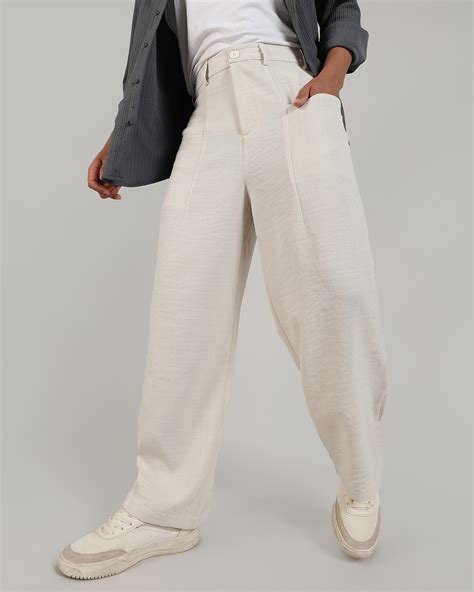 Buy Men's Off-White Pants Online at Bewakoof