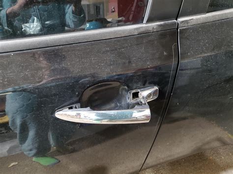 How to Fix a Car Door Handle: Quick & Easy Guide – The Daily Automotive