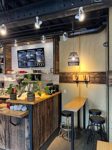 Restaurant Inside Table 的图像结果