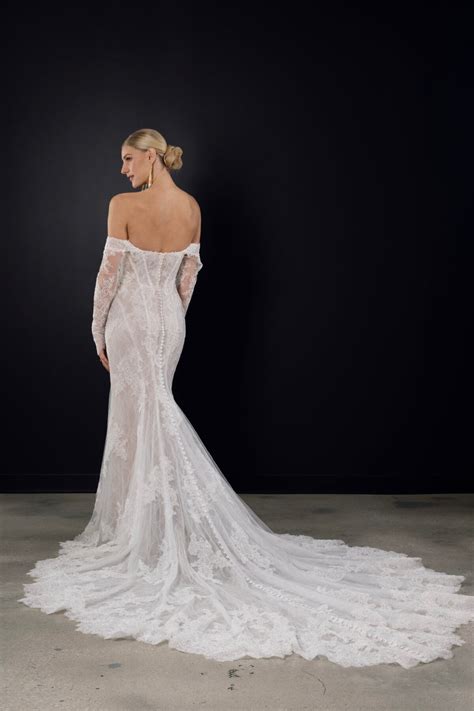 1752 by Martina Liana - Romantic Lace Fit and Flare Wedding Dress – The White Flower