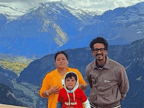 Bharti Singh Second Baby Shower PHOTOS VIDEOS; Laughter Chefs Team ...