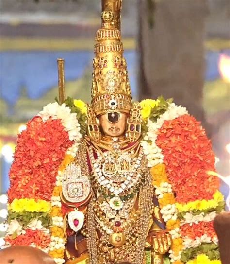 Srirangam's Vaikunta Ekadasi festival draws massive devotee attendance ...