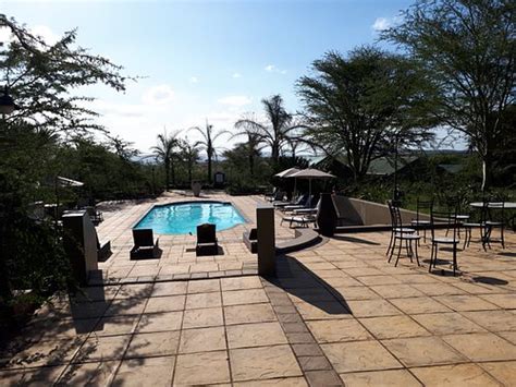 ZULU NYALA HERITAGE SAFARI LODGE (Hluhluwe) - Hotel Reviews & Photos ...