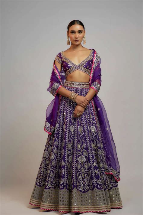 Golconda Sacchi Lehenga Set – iSelect Collection
