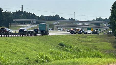 Major crash on I-20 involves 18-wheeler, delays traffic | cbs19.tv