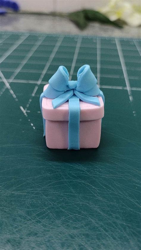 Image result for Fondant Gift Box Tutorial