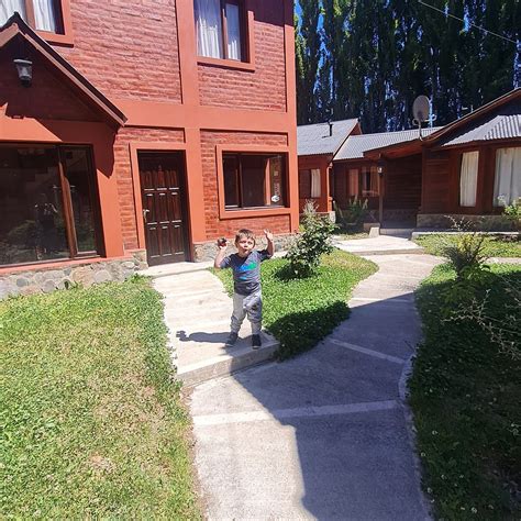 CABAÑAS LUIGI (El Calafate, Patagonia) - Villa Reviews & Photos ...