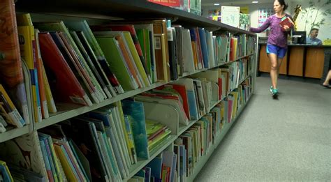 New Hanover County library announces winter book sale