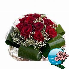 fiori per una donna bouquet di rosse fiori per una donna bouquet di rosse
