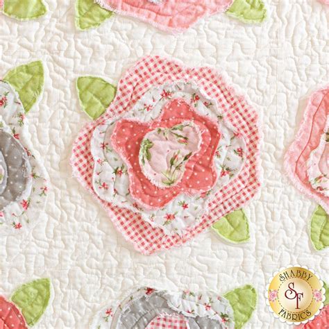 SAMPLE - French Roses Quilt - Heather | Shabby Fabrics in 2025 | Shabby ...