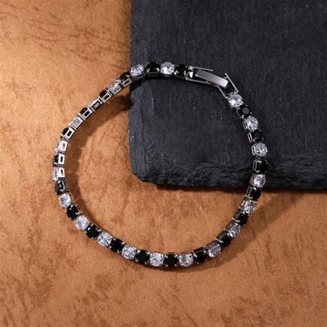 Men’s Bracelets – Buy Bracelet for Men Online in India – Salty Accessories