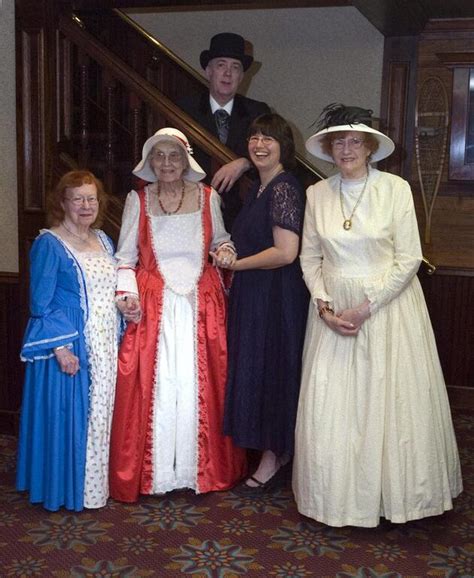 Kenai club finds fun in playing period dress-up – Deseret News