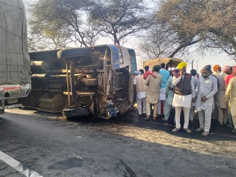 ਬਠਿੰਡਾ ਜਾ ਰਹੀ PRTC ਦੀ ਬੱਸ ਹਾਦਸਾਗ੍ਰਸਤ