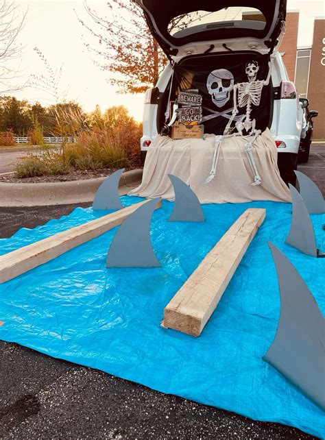 Trunk or Treat - Pirate theme | Trunk or treat, Trunker treat ideas ...