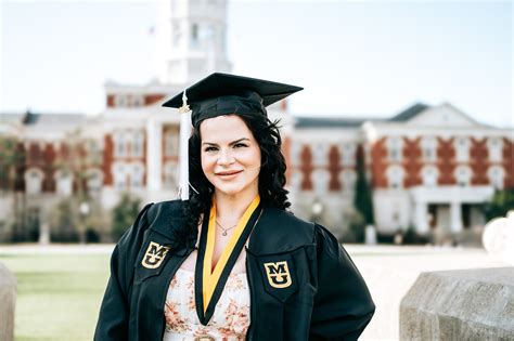 Mizzou Graduation Photography in Style % | Elicia Wilson Photography