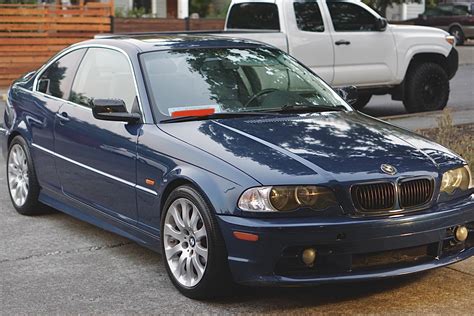 2001 325 Frameless window popping over seal : r/BmwTech