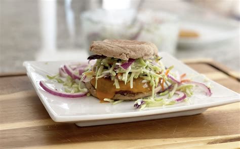 Crunchy Slaw Burgers | Busy Woman Weight Loss