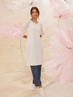 Buy Aurelia White Cotton Dobby V-neck Kurta Online