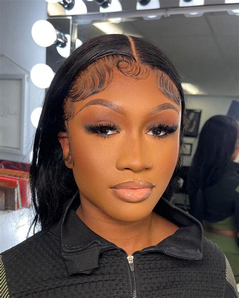 LOGAN NICOLE MUA🐐 on Instagram: “We love a natural clean beat 🥰🥰🥰Mua ...