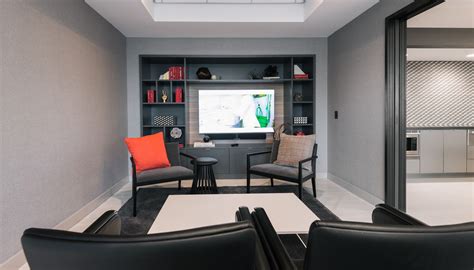 Gallery on Wells - Luxury Apartments & Rentals in Chicago | Luxury Living