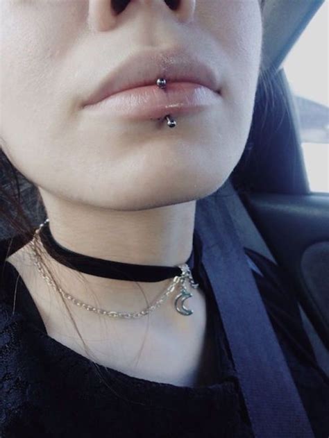Labret Piercing Experience 的图像结果
