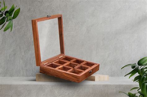 SAWI Hand-Crafted Wooden Spice Box in Sheesham wood - Spice Box for ...