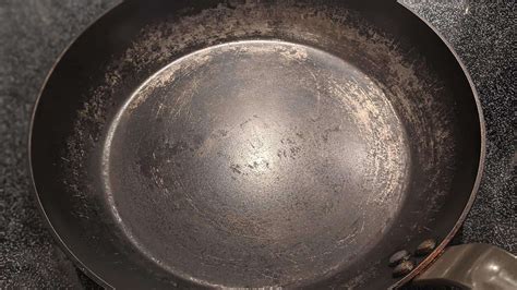 How To Nuke and Strip Seasoning off a Carbon Steel Pan - Better Homecook
