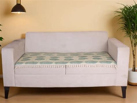 Amazon Brand - Umi 2 Seater Printed Quilted Velvet Sofa Slip Cover ...